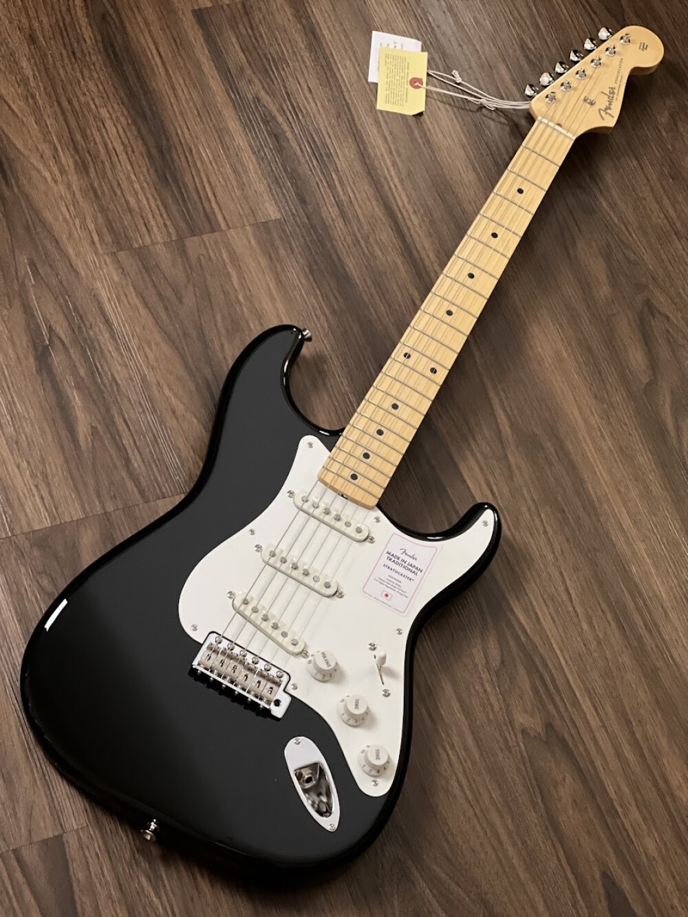 Fender Japan Traditional II 50s Stratocaster with Maple FB in Black